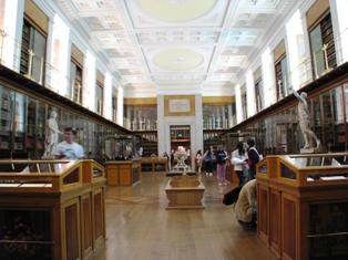 大英博物館書架