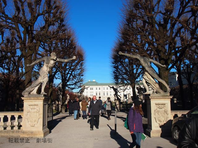 ミラベル庭園の門